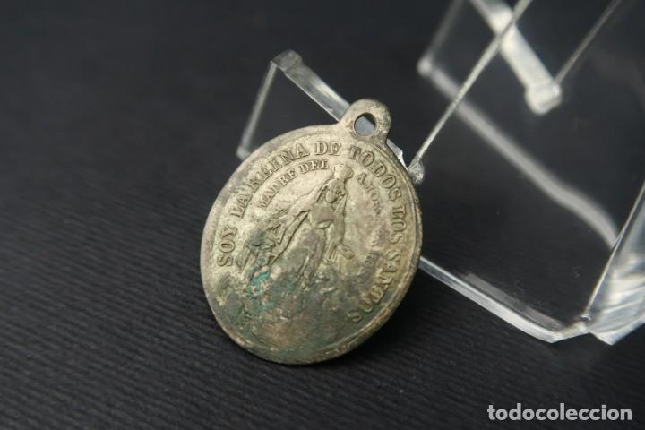 Antig&uuml;edades: Antigua Medalla Religiosa - Foto 2