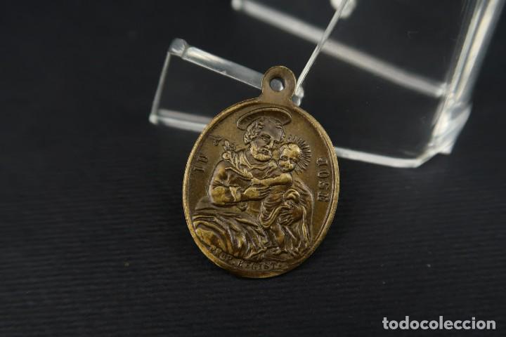 Antig&uuml;edades: Antigua Medalla Religiosa - Foto 1