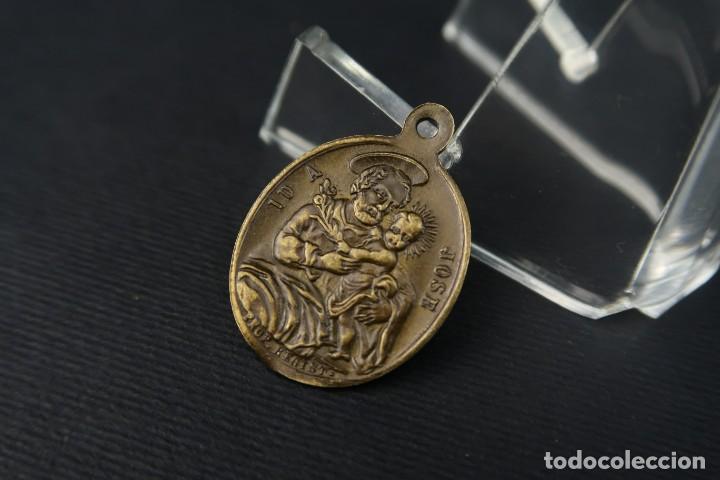 Antig&uuml;edades: Antigua Medalla Religiosa - Foto 2