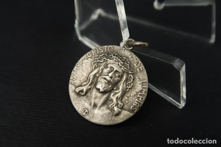 Antig&uuml;edades: Antigua Medalla Religiosa de Plata - Foto 2