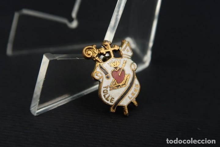 Antig&uuml;edades: Antigua Insignia Religiosa - Foto 1