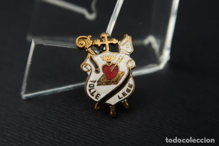 Antig&uuml;edades: Antigua Insignia Religiosa - Foto 2