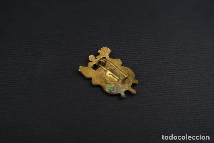 Antig&uuml;edades: Antigua Insignia Religiosa - Foto 3