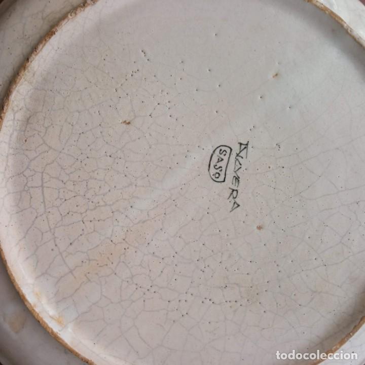 Antig&uuml;edades: Plato de cer&aacute;mica de Talavera - Foto 4