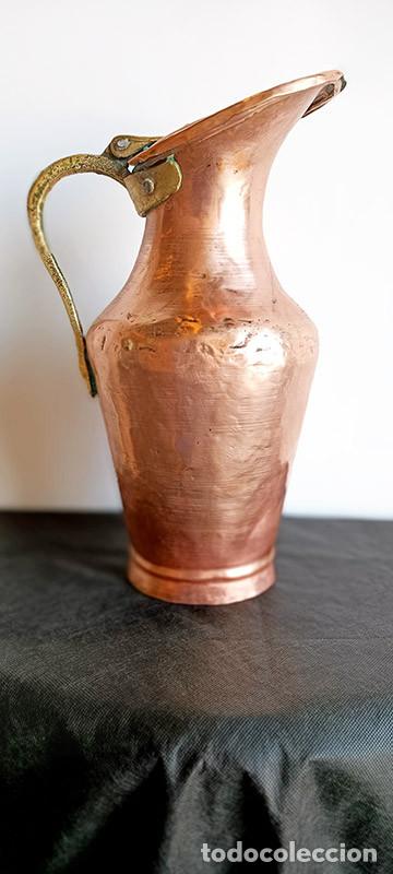 Antig&uuml;edades: Jarra de cobre con tapa - Foto 2