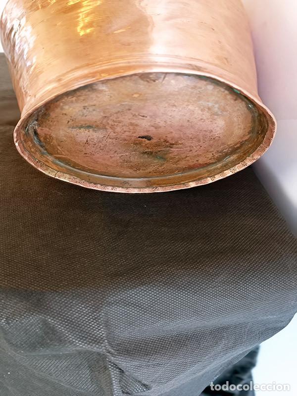 Antig&uuml;edades: Jarra de cobre con tapa - Foto 5