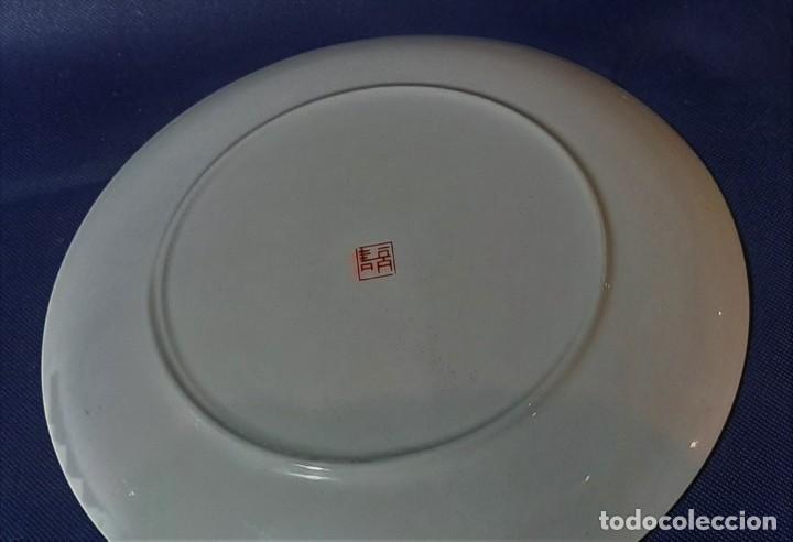 Antig&uuml;edades: Plato porcelana japonesa. - Foto 3