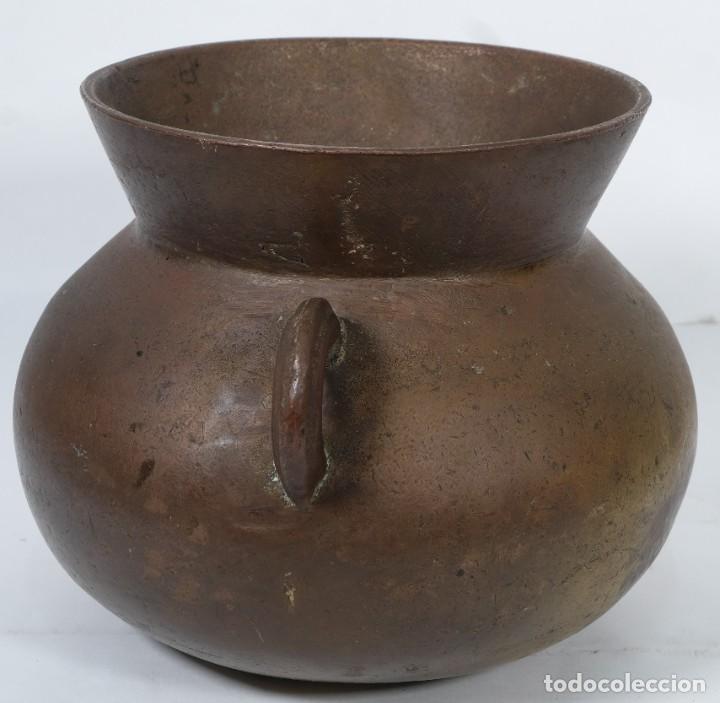 Antig&uuml;edades: Antigua olla en bronce siglo XVIII - Foto 4