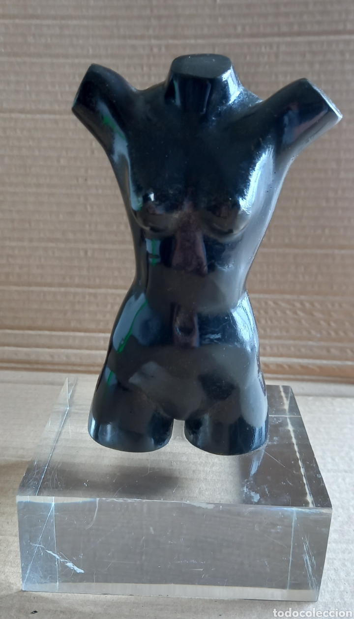 Antiquit&auml;ten: Escultura cuerpo de mujer
