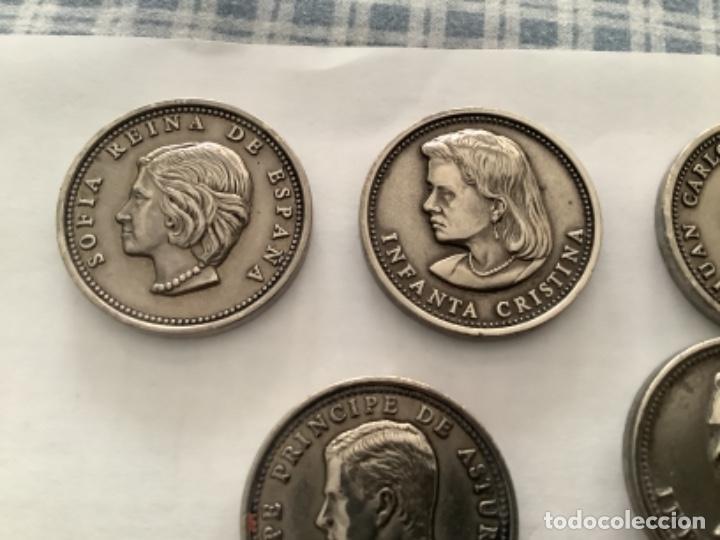 Antig&uuml;edades: Ik41. . MEDALLAS REYES ESPA&Ntilde;OLES - Foto 2