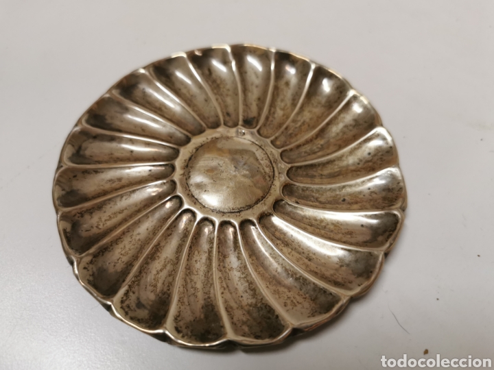 Antig&uuml;edades: Bandejita de plata - Foto 1