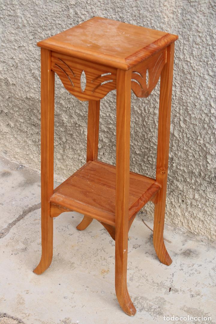 Antig&uuml;edades: mesita peana madera - Foto 3