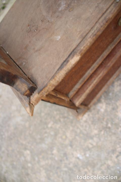 Antig&uuml;edades: estanteria madera tropical - Foto 2
