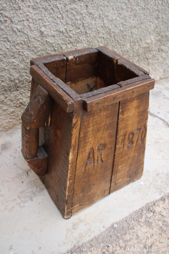 Antig&uuml;edades: caja vintage madera - Foto 2