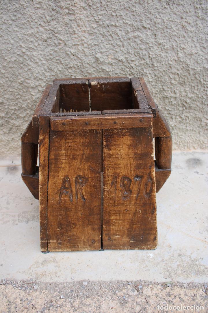 Antig&uuml;edades: caja vintage madera - Foto 1