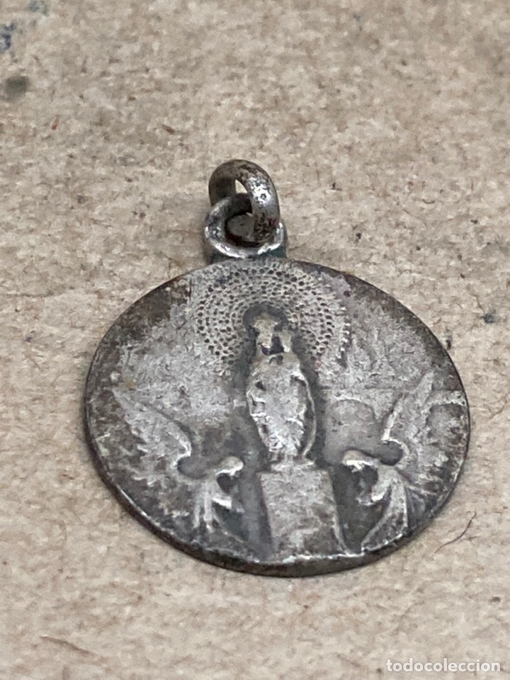 Antig&uuml;edades: Medalla de plata religiosa - Foto 1