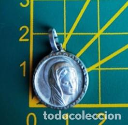 Antig&uuml;edades: Escapulario o Medalla Virgen - Foto 2