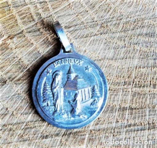 Antig&uuml;edades: Escapulario o Medalla Virgen - Foto 4