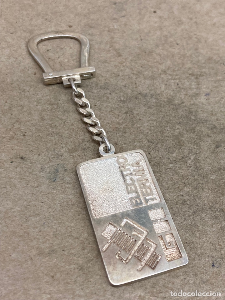 Antig&uuml;edades: Llavero de plata - Foto 1