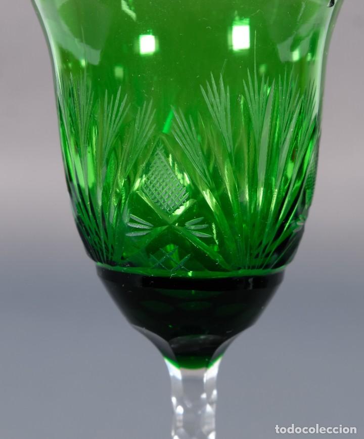 Antig&uuml;edades: Copa en Cristal tallado verde y blanco - Foto 4