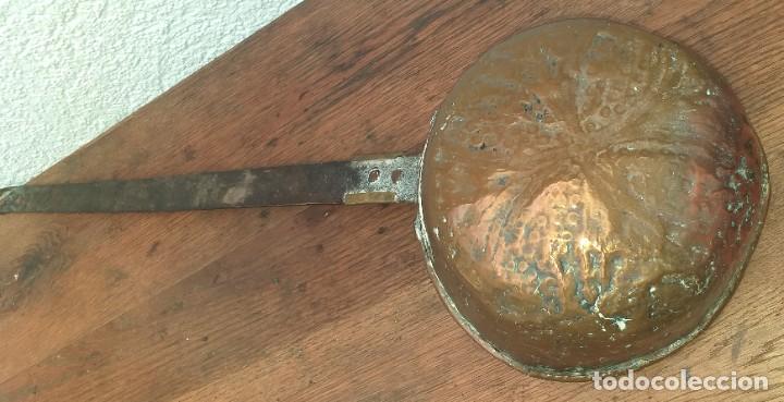 Antig&uuml;edades: SART&Eacute;N DE COBRE MANGO DE HIERRO SIGLO XIX - Foto 11