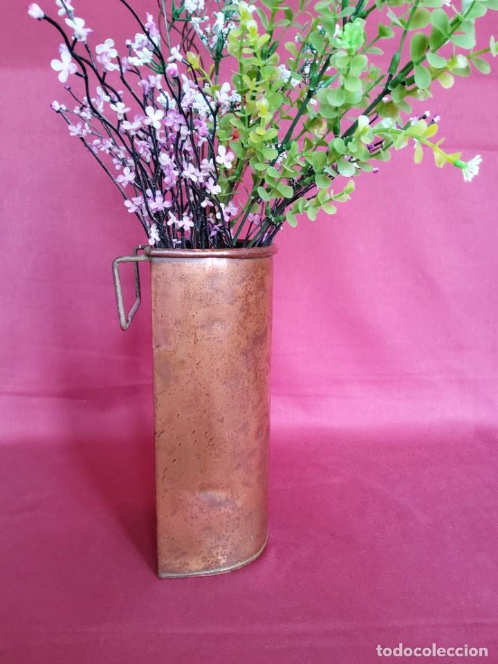Antig&uuml;edades: ANTIGUO RECIPIENTE DE COBRE IDEAL COMO FLORERO - Foto 5