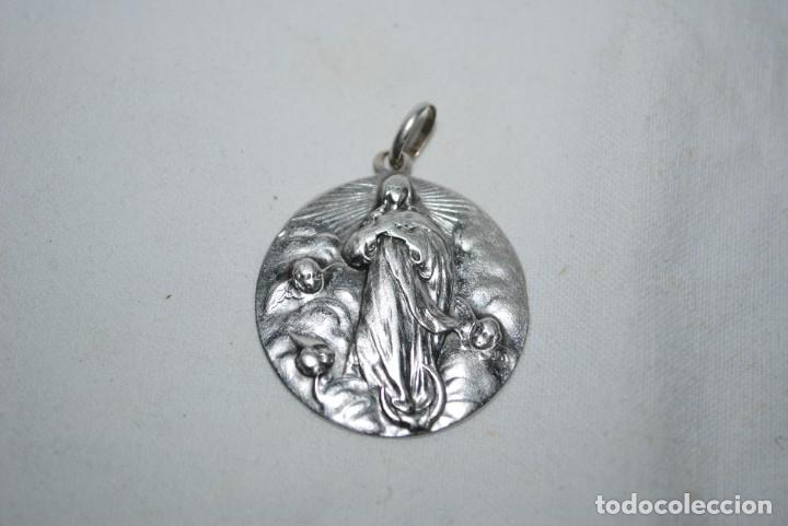 Antig&uuml;edades: MEDALLA DE PLATA , LA PURISIMA CONCEPCION . - Foto 1