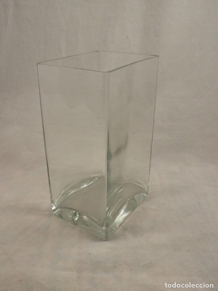 Antig&uuml;edades: BONITO JARRON DE CRISTAL DE FORMAS GEOMETRICAS - Foto 3
