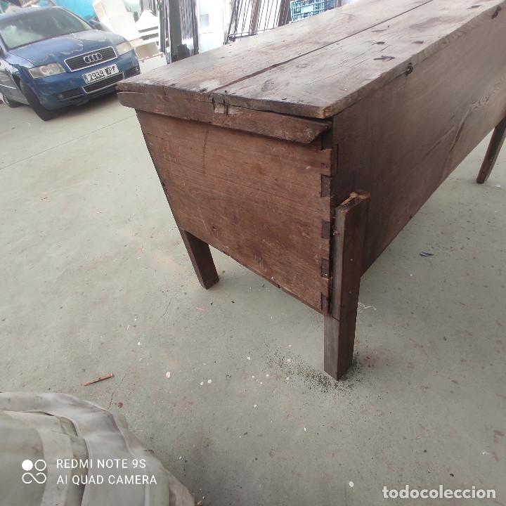 Antig&uuml;edades: arcon de madera - Foto 5