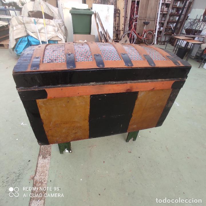 Antig&uuml;edades: baul antiguo - Foto 4
