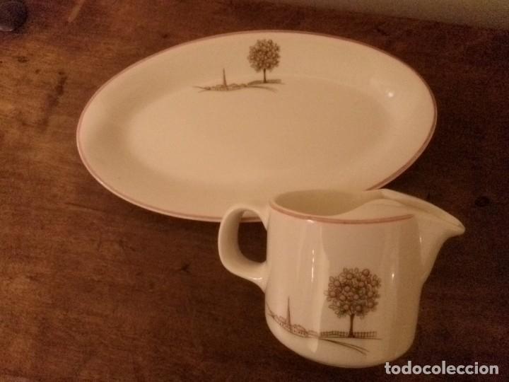 Antiques: San Claudio . Bandeja y jarra . Rara colecci&oacute;n.