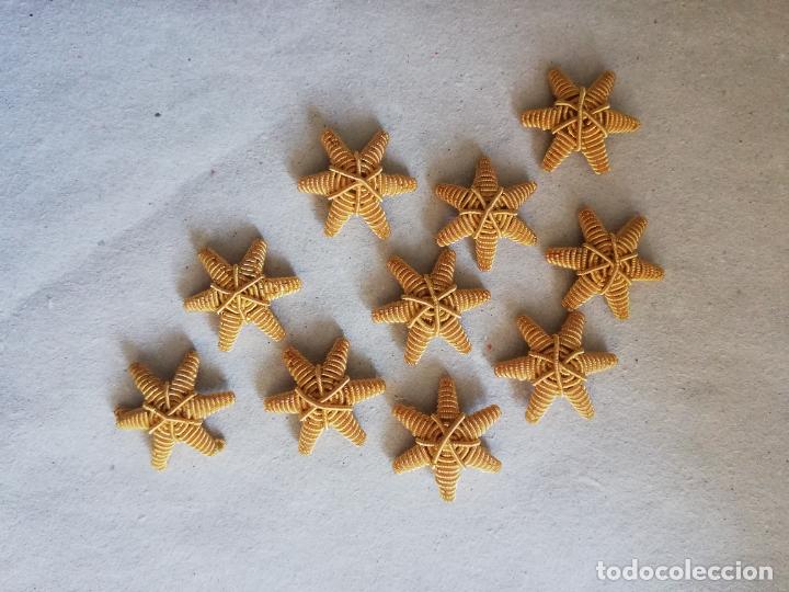 Antig&uuml;edades: OCHO ESTRELLAS BORDADAS EN CANUTILLO - Foto 3