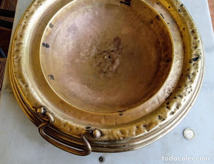 Antig&uuml;edades: Brasero antiguo de bronce - Foto 4
