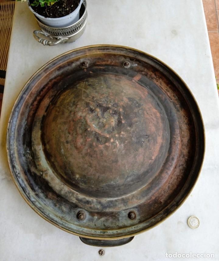 Antig&uuml;edades: Brasero antiguo de bronce - Foto 6