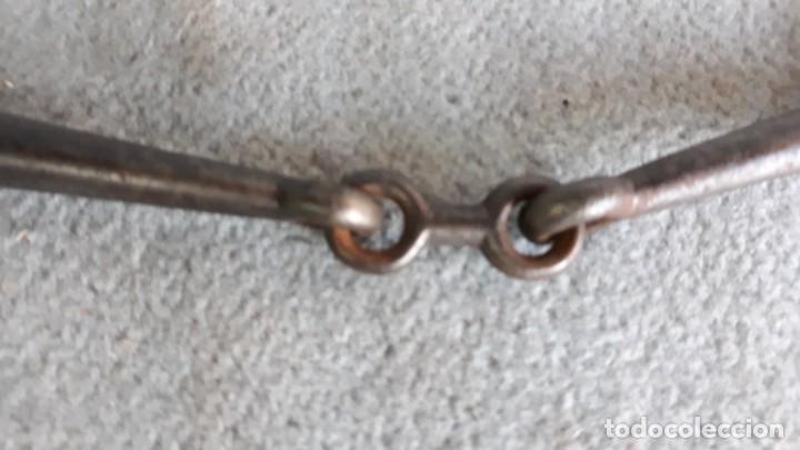 Antig&uuml;edades: Filete bocado articulado para caballo - Foto 2