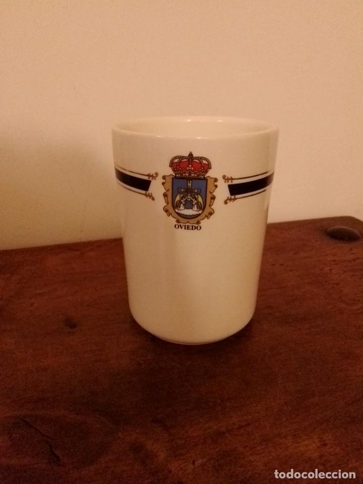 Antiques: Bote multiuso Colecci&oacute;n Cobalto con escudo de Oviedo