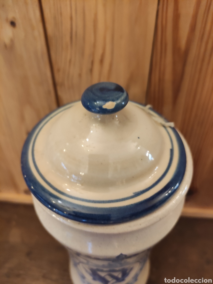 Antig&uuml;edades: Albarelo de cer&aacute;mica de Talavera Dercos - Foto 3