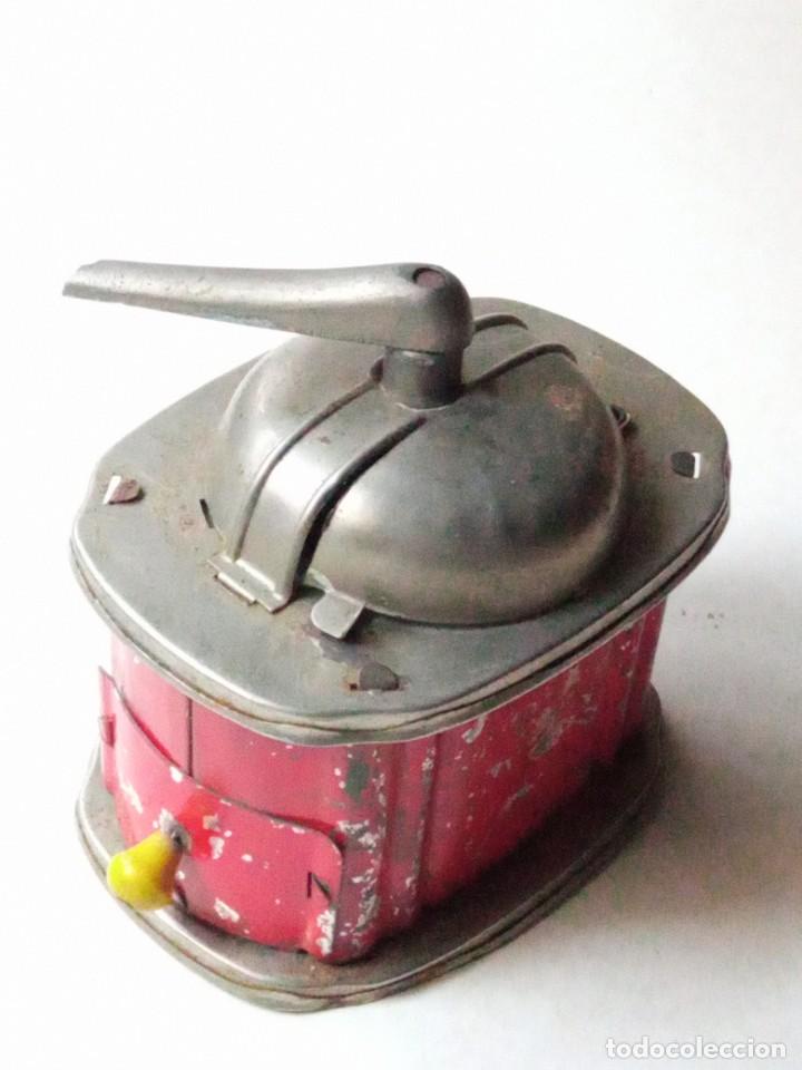 Antig&uuml;edades: MOLINILLO METAL - Foto 1