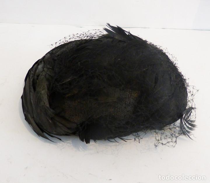 Antig&uuml;edades: Sombrero con plumas - Foto 4