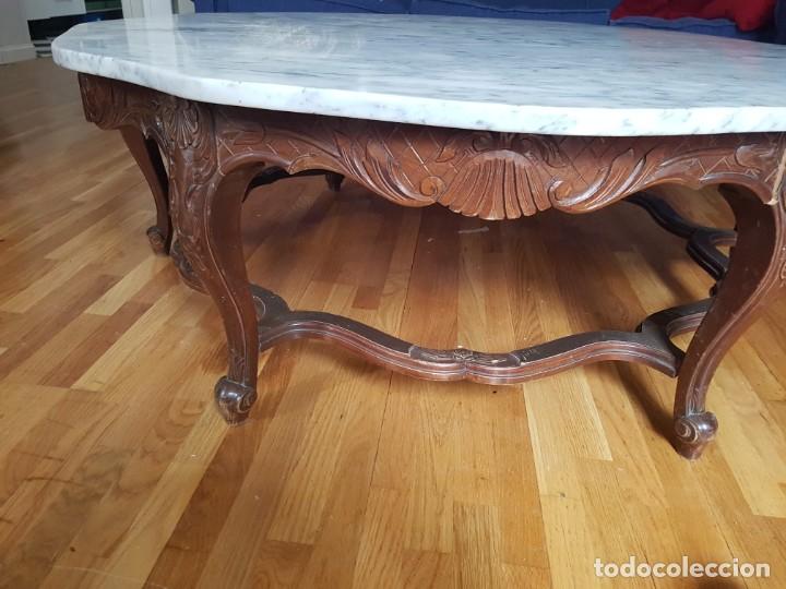 Antig&uuml;edades: Mesa de centro marmol y madera. - Foto 4