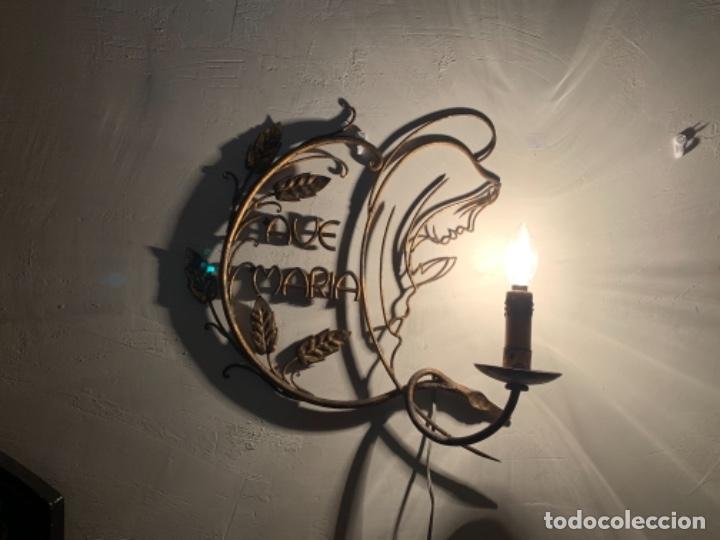 Antig&uuml;edades: L&aacute;mpara de bronce para pared - Foto 1