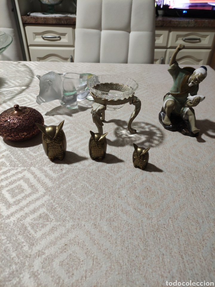 Oggetti Antichi: Conjunto de piezas porcelanas, bronce, metacrilato