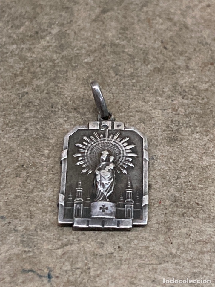 Antig&uuml;edades: Medalla de plata religiosa - Foto 1