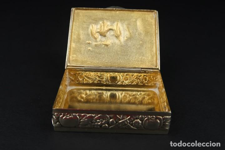 Antig&uuml;edades: Antigua Caja de Plata - Foto 11