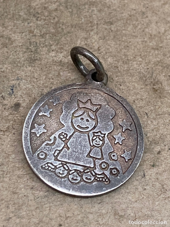Antig&uuml;edades: Medalla de plata religiosa Cuentas y Bolas - Foto 1