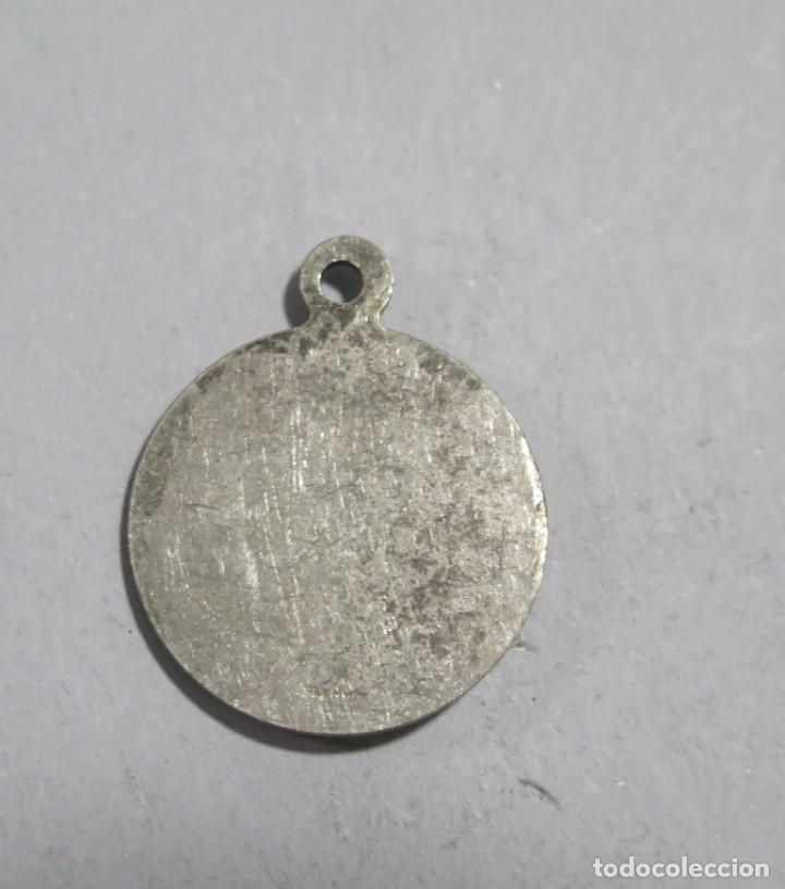 Antig&uuml;edades: MEDALLA. NRA SRA DEL ROCIO. PLATA - Foto 2