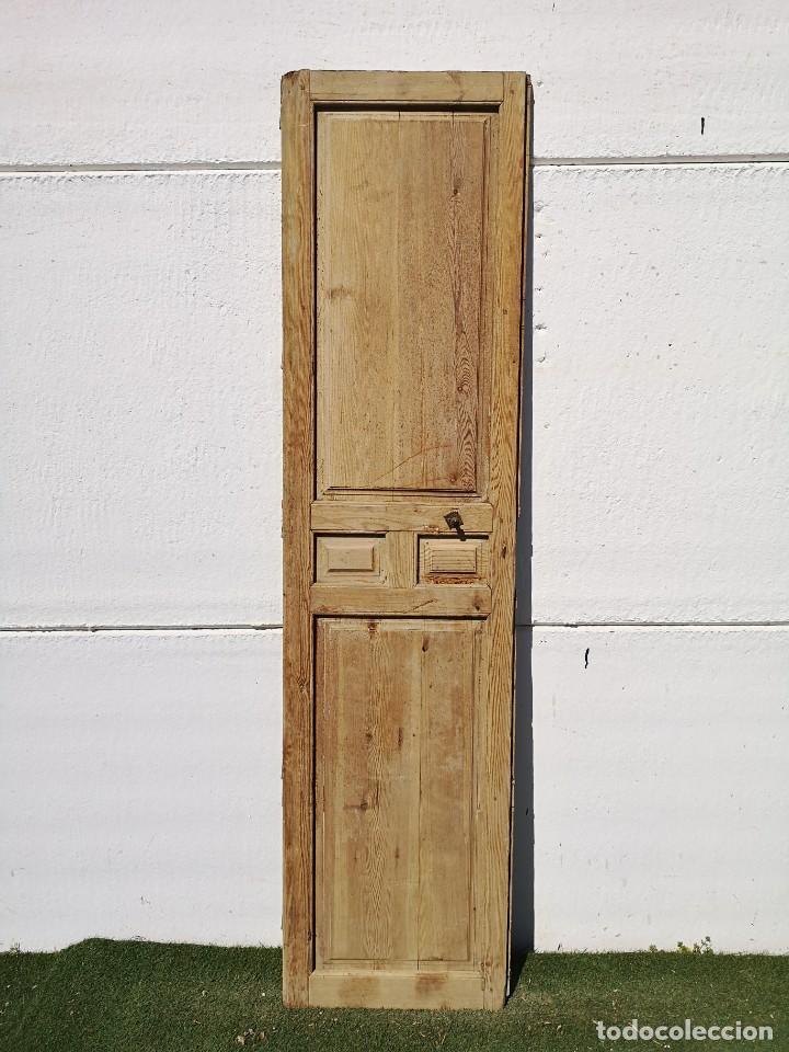 Antig&uuml;edades: Puerta antigua de interior de una hoja