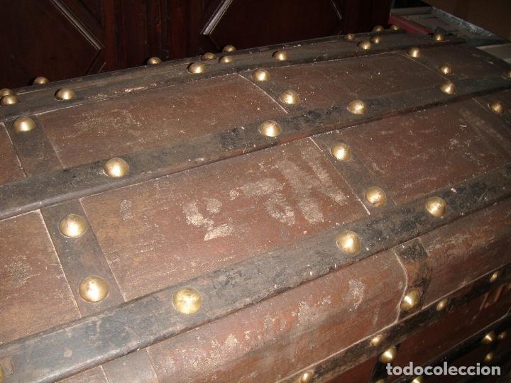 Antig&uuml;edades: Baul antigua - Foto 8