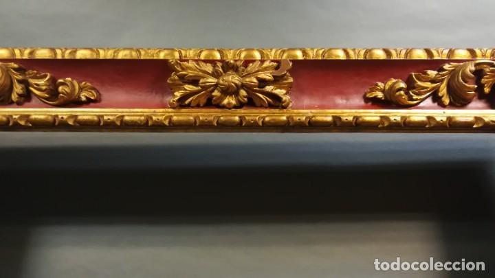 Antig&uuml;edades: MARCO ANTIGUO GRANATE Y DORADO CON PAN DE ORO - Foto 4