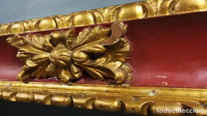 Antig&uuml;edades: MARCO ANTIGUO GRANATE Y DORADO CON PAN DE ORO - Foto 5